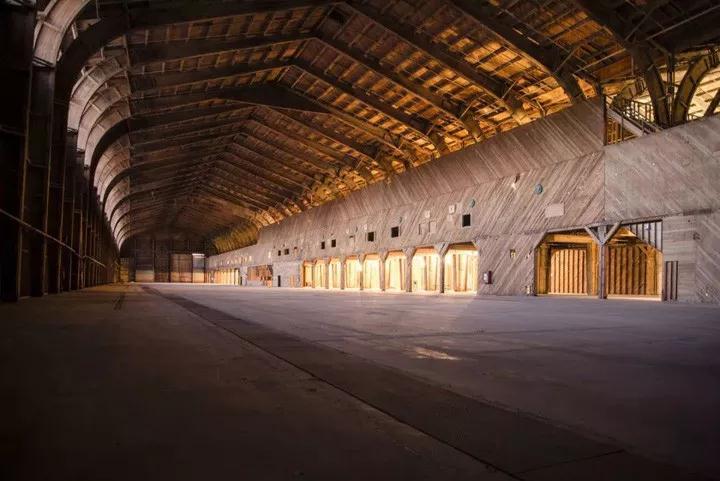 玩出新花樣 谷歌飛機庫改造新辦公空間設計欣賞